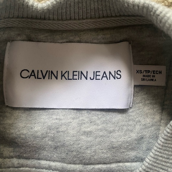 calvin klein crew neck - Picture 3 of 3